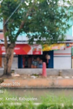 Terang-terangan Jual Ciu dan Arak di Siang Hari Saat Ramadhan, Toko “Jumiatun” di Langenharjo Kendal Diduga Kebal Hukum