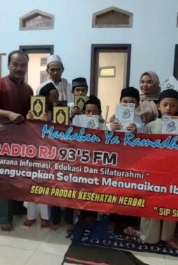 Malam Nisfu Syaban Penuh Makna, Komunitas Radio RJ Bungbulang Saling Memaafkan Sambut Ramadhan
