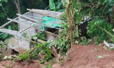 Longsor Talut Perumahan di Pudakpayung Banyumanik Timpa Rumah Warga, Satu Keluarga Selamat