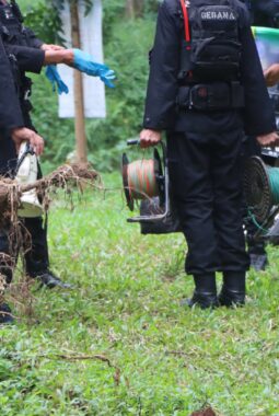 Cipta Kondisi Bulan Ramadhan, Polres Semarang Gandeng Gegana Brimob Musnahkan 2,1Kg Obat Mercon