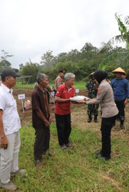 Penanaman Jagung Serentak Kuartal I, Polres Semarang Tanam di Lahan 30,97 Hektare