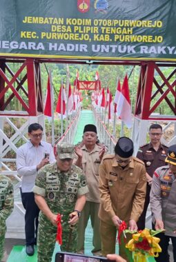 Danrem 072/Pamungkas Hadiri Launching 200 Titik Jembatan Garuda oleh KASAD