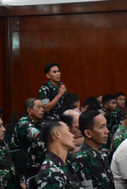 Prajurit dan PNS Korem 072/Pamungkas Terima Sosialisasi Penyakit Jantung