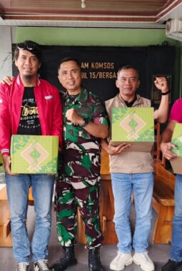 10 Menit yang Menggema: Silaturahmi Komandan Koramil Bergas dan Jurnalis Viral, Perkuat Sinergi Jaga Negeri