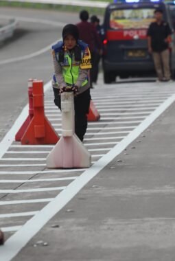 Peningkatan Arus Mulai Terlihat, Polres Semarang Sterilisasi Persiapan One Way Tol