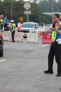One Way Sudah Diberlakukan, Kapolres Semarang Pantau Hingga Perbatasan KM 460