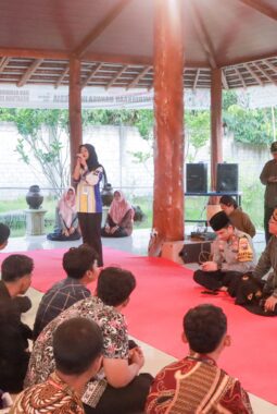 Polres Jombang Gelar Binlat Pendidikan Jati Diri Bangsa di Situs Ndalem Pojok Soekarno