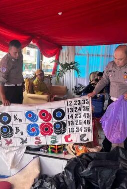 Polres Rejang Lebong Bubarkan Perjudian Dadu Bola Gelinding di Curup Tengah