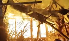 Si Jago Merah Mengamuk Saat Penghuni Rumah Terlelap, Tim Damkarmat Bungbulang Bertindak Cepat