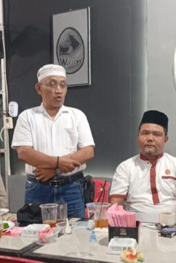 Ketua Ormas Gerakan Rakyat Kabupaten Simalungun Sojono: Mengajak Pengurus Kekompakan Dan Jalin Silaturahmi 