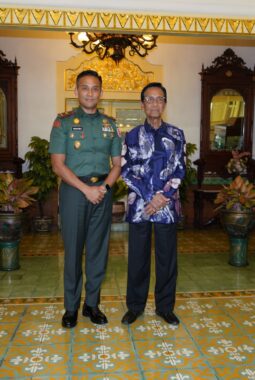 Danrem 072/Pamungkas Silaturahmi dengan Gubernur DIY, Perkuat Sinergitas TNI dan Pemerintah Daerah