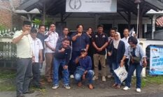Ketua DPW IWOI Jateng Serahkan SK Pengurus DPD Purworejo   