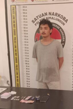 Polsek Bosar Maligas Sikat Pengedar Sabu, Mahasiswa 22 Tahun Diringkus di Jalan Perjuangan