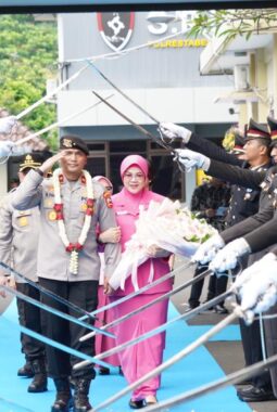 Rangkaian Sertijab Kapolrestabes Semarang Berlangsung Khidmat, Tegaskan Keberlanjutan Kinerja Polri