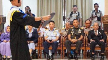 Danrem 072/Pamungkas Hadiri Wisuda Sarjana Terapan Pertahanan AAU Paja 2025