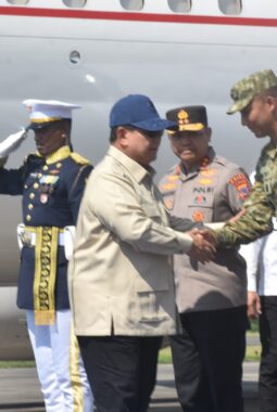 Pastikan Keamanan dan Kelancaran, Danrem 072/Pamungkas Sambut Kedatangan Presiden RI 