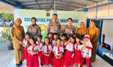 Polisi Sahabat Anak, Puluhan Siswa TK Diajak Belajar Tertib Lalu Lintas di Mako Satlantas Wonogiri