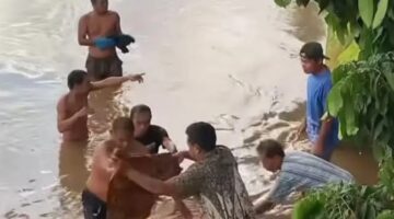 Tepat Hari Ke-7 Setelah Shalat Bersama, Jasad Adek Arsya Akhirnya Ditemukan di Area Depan Masjid Jam’ik