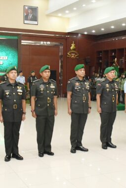 Sejumlah Jabatan Strategis Kodam IV/Diponegoro Resmi Diserahterimakan