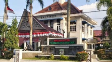 Praktisi Hukum Mindo Nainggolan SH;  Sekda Junedi Sitanggang Di Duga Rangkap Jabatan Di Sorot Publik