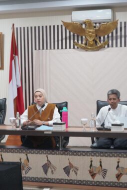Wabup Garut Tegaskan Balesan Komen Itu Penting. Pentingnya Kehadiran Pemerintah di Ruang Digital Untuk Menjawab Persepsi Publik 