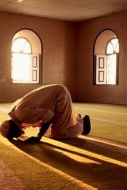 Tekad Membangun Gaya Hidup Sesuai Tuntutan Agama