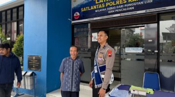 Humanis dan Bersahabat, Polantas Menyapa di Satpas Karanganyar Permudah Proses Permohonan SIM