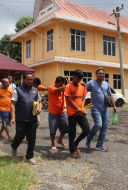 Polres Simalungun Tidak Diam, Narkoba Terus Dibabat! Kwartal-I 2026 Catat 74 Kasus dan 91 Tersangka — Tinta Belum Kering, Tiga Tersangka Sabu Langsung Diringkus Malam Itu Juga