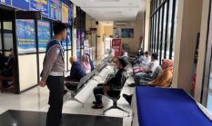 Polantas Menyapa: Satlantas Polres Karanganyar Edukasi Masyarakat tentang Mekanisme dan Persyaratan Pembuatan SIM