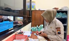 Polantas Menyapa Hadirkan Edukasi Humanis, Satlantas Karanganyar Ajak Warga Urus BPKB Tanpa Perantara