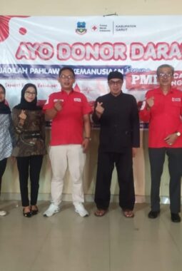 Warga Jadi Pahlawan Kemanusiaan Melalui Donor Darah bersama PMI Kecamatan Bungbulang 