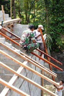 Pemasangan Rangka Atap Rumah Bapak Affan Kristianto