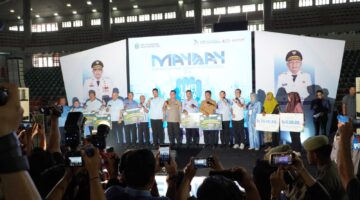 Peringatan May Day Kondusif, Kapoldasu Sumbang Hadiah Motor 