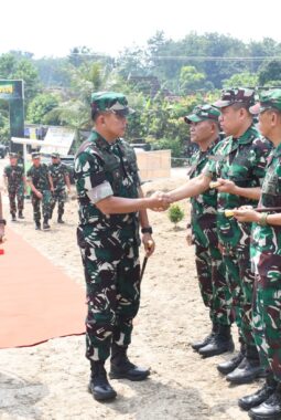 Pangdam IV/Diponegoro Tinjau Kesiapan Satuan Yon TP dan Brigif 43/Muria