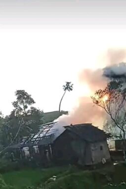 Rumah Warga di Kampung Cijahe Mekarbakti Ludes Terbakar, Satu Korban Dilarikan ke Puskesmas Bungbulang