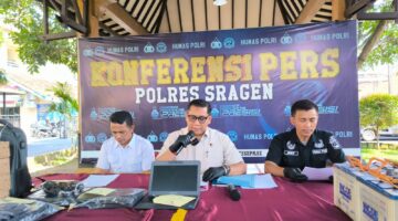 Panjat Pagar Kantor DLH, Pencuri 4 Accu Truk Sampah Dibekuk Satreskrim Polres Sragen