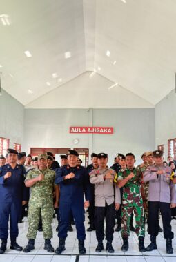 Lapas Purwodadi Gelar Ikrar Pemasyarakatan Bersih dari Handphone Ilegal, Narkoba, dan Penipuan Secara Serentak