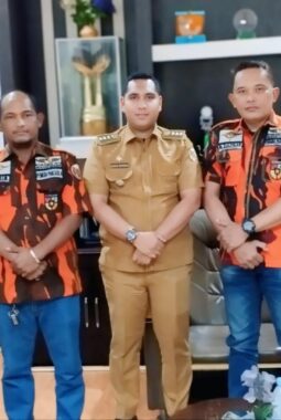 KOTI Pemuda Pancasila Kota Pekanbaru Jalin Silaturahmi dengan Camat Tenayan Raya
