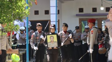 Dedikasi Terakhir Bhayangkara, AIPDA Andi Wigunanto Dimakamkan Secara Dinas Kepolisian