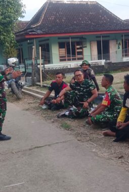 Peluh dan Tawa Menyatu di Lokasi TMMD Kodim Sragen