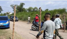 Warga Bandarkedungmulyo Menggugat: Kades Diduga Abaikan Aspirasi Rakyat Demi Kepentingan Industri