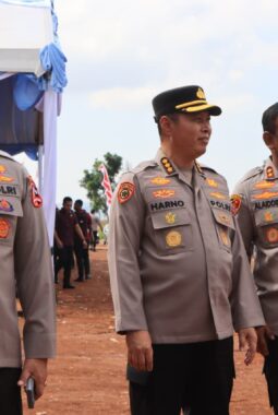 Polri Bersama Petani Jagung Tuban Bersiap Sambut Kehadiran Presiden RI pada Panen Raya