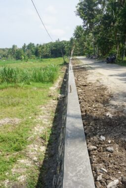 Pembangunan Talud Jalan Padukuhan Kwarakan Selesai