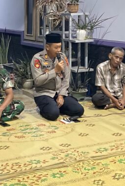 Polsek Jatiroto Gelar Yasinan Malam Ketujuh untuk Almarhum Aipda Andi Wigunanto