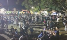 BUNGBULANG GEMURUH! RATUSAN WARGA GELAR NOBAR DI ALUN-ALUN, GEMBIRA PERSIB UNGGUL ATAS PSM  ​BUNGBULANG