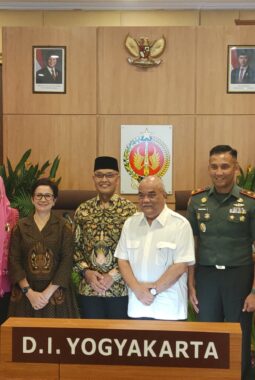 Danrem 072/Pamungkas Hadiri Kunker Panja Ruang Digital Komisi I DPR RI