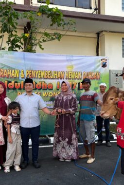 Polres Wonogiri Sembelih 8 Sapi dan 25 Kambing pada Idul Adha 1447 H, Daging Qurban Dibagikan ke Warga dan Ponpes