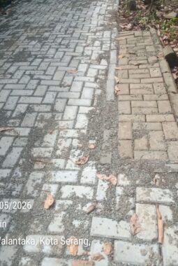 PROYEK PAVING BLOK CIBOTENG DIDUGA SILUMAN: CAMAT WALANTAKA SEBUT TTD DI SPK DIPALSUKAN