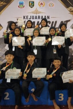 Bungbulang Menyala! Pendekar Pagar Nusa Borong Medali di Garut di Kejuaraan Pencak silat Garut Terbuka 2026