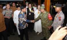 Kasdam IV/Diponegoro Hadiri Perayaan Waisak di Borobudur, TNI Hadir Menjaga Kedamaian